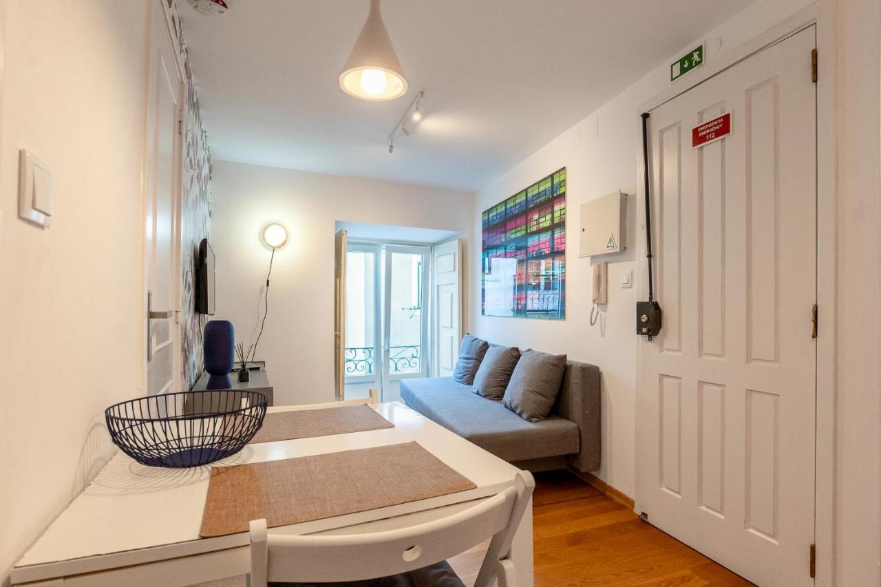 Contemporary Apartment In Chiado 3 Lisboa Εξωτερικό φωτογραφία